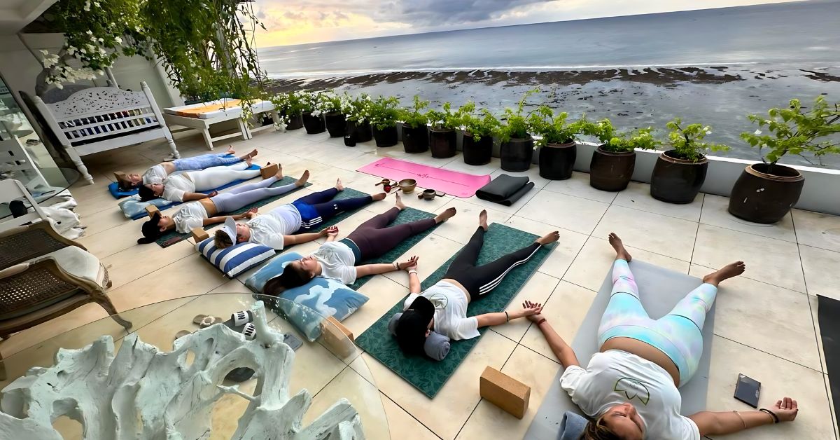 yoga on the roof - sunset and sunrise yoga in uluwatu bali