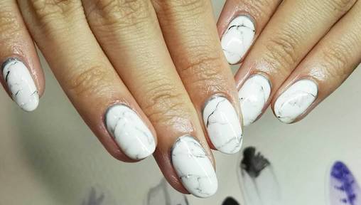 02 | April | 2015 | The Nail Artelier | Unhas bonitas, Unhas minimalistas,  Unhas coloridas