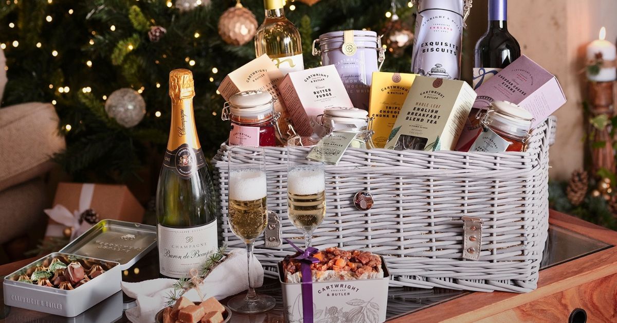 Best Christmas Hampers and Gift Baskets To Buy in 2022 Best Christmas Hampers 2022
