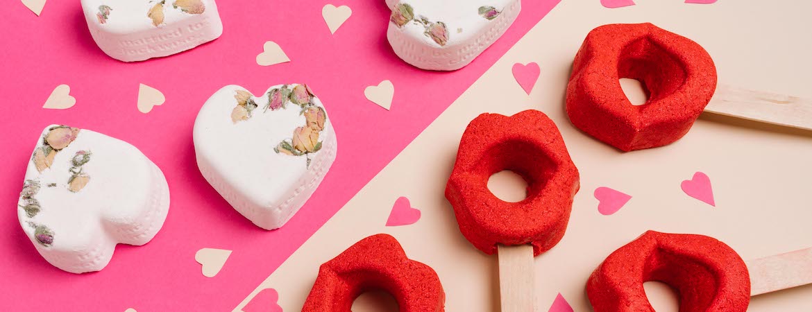 Valentine’s Day 2021 Gift Ideas for Him and Her Valentine’s Day 2021 Gift Ideas for Him and Her