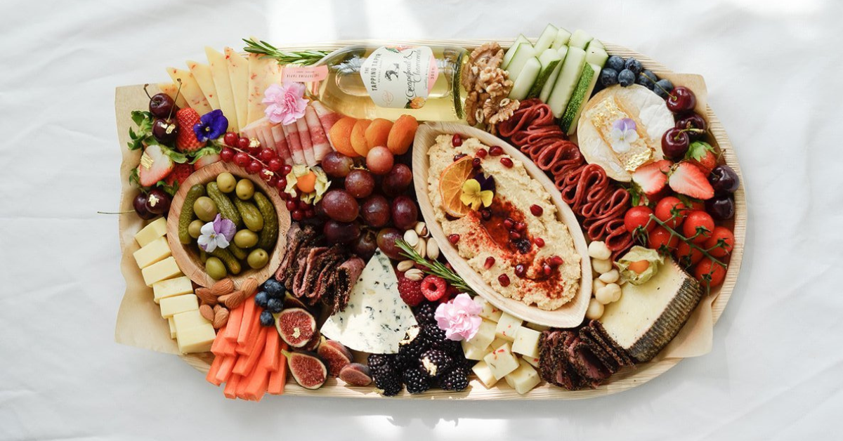 Grazing Platters: Where to Buy The Best Grazing Boxes and Cheese Platters in Singapore?