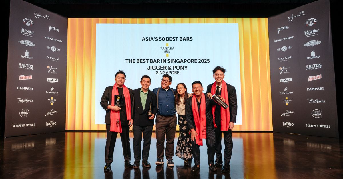 Jigger & Pony receives Best Bar in Singapore by Torres Brandy