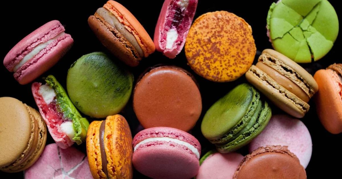 Chiak Patisserie - Customised Rich and Sweet Macarons 