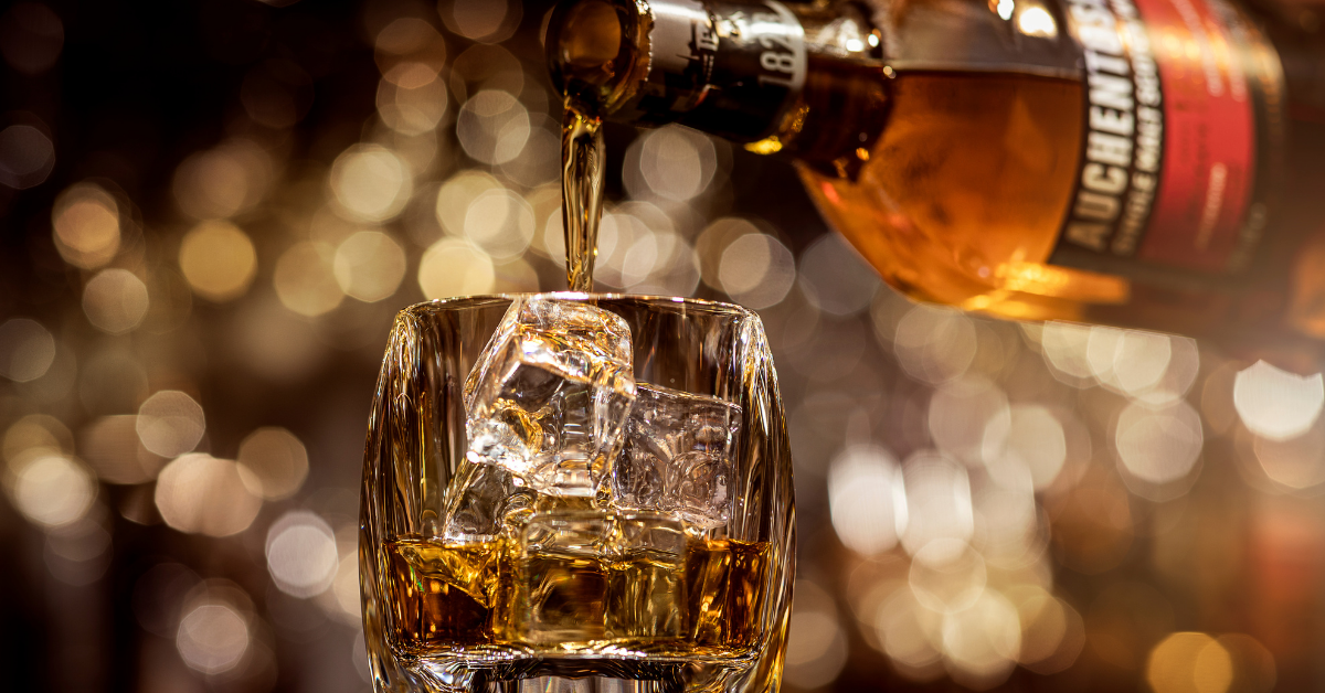 5 Fun Occasions to Enjoy Your Auchentoshan and Celebrate The Micro Moments