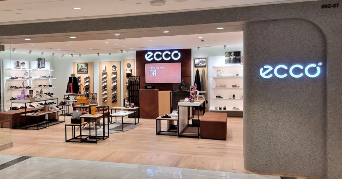 Ecco raffles city new store