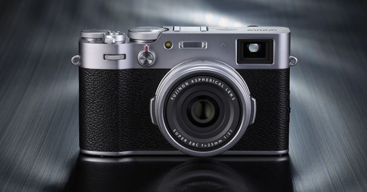 Fujifilm X100V camera gadget 2023