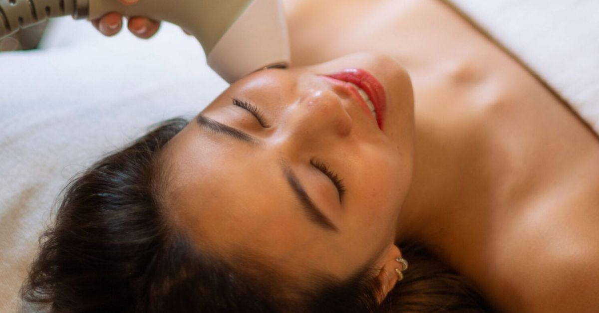 Opulent Toning facial Treatment at La Source Spa