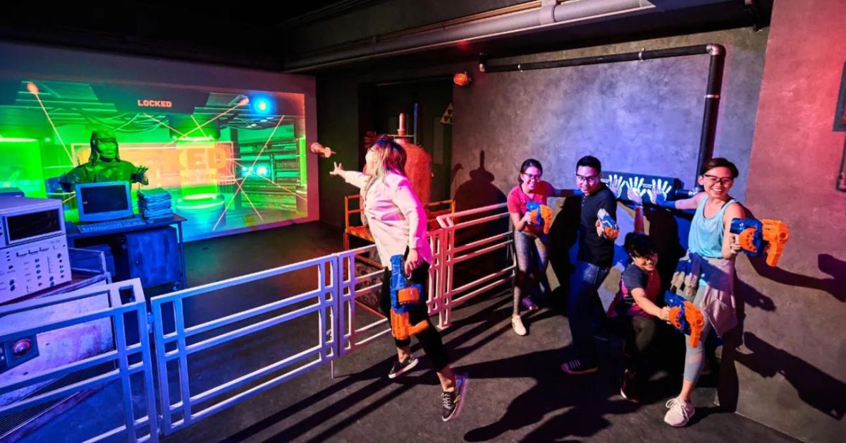 NERF Action Xperience - Immersive and Entertaining Gift Experience 