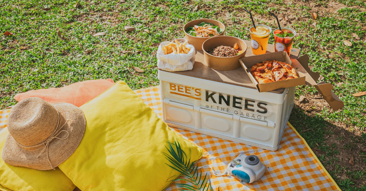 Picnic at Botanical Gardens - Bee’s Knees Picnic Buzzket