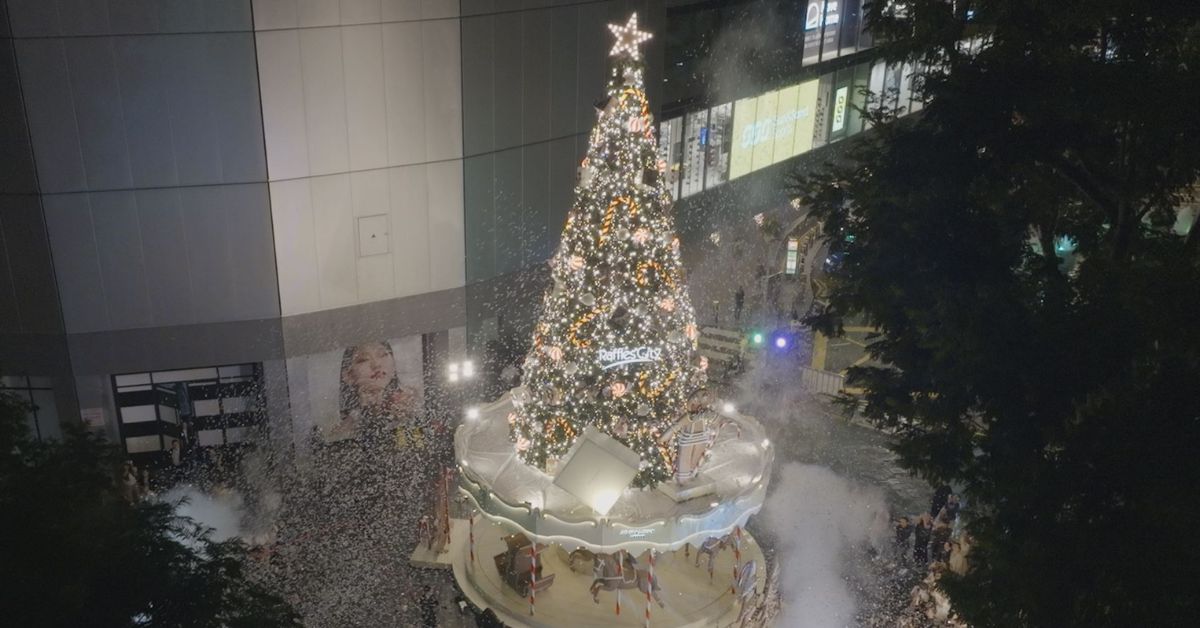 Jo Malone London’s Christmas Tree at Raffles City
