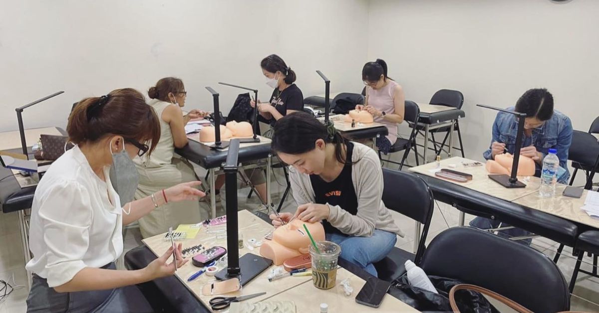 SOQ International beauty Academy school - Local Training Provider with Professional Beauty Courses 