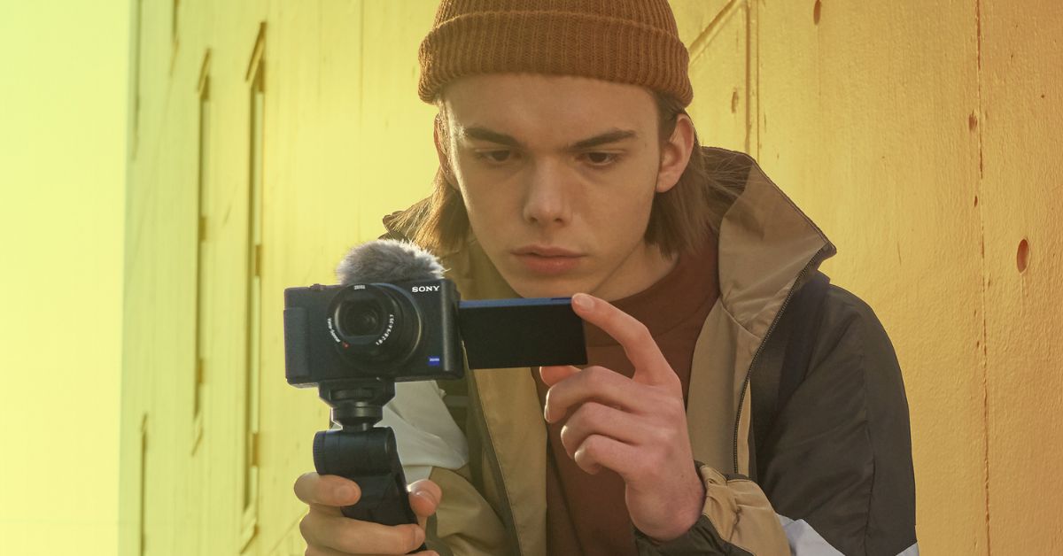 Sony ZV-1 Digital Camera - Valentine’s Day Gift for Aspiring Vloggers