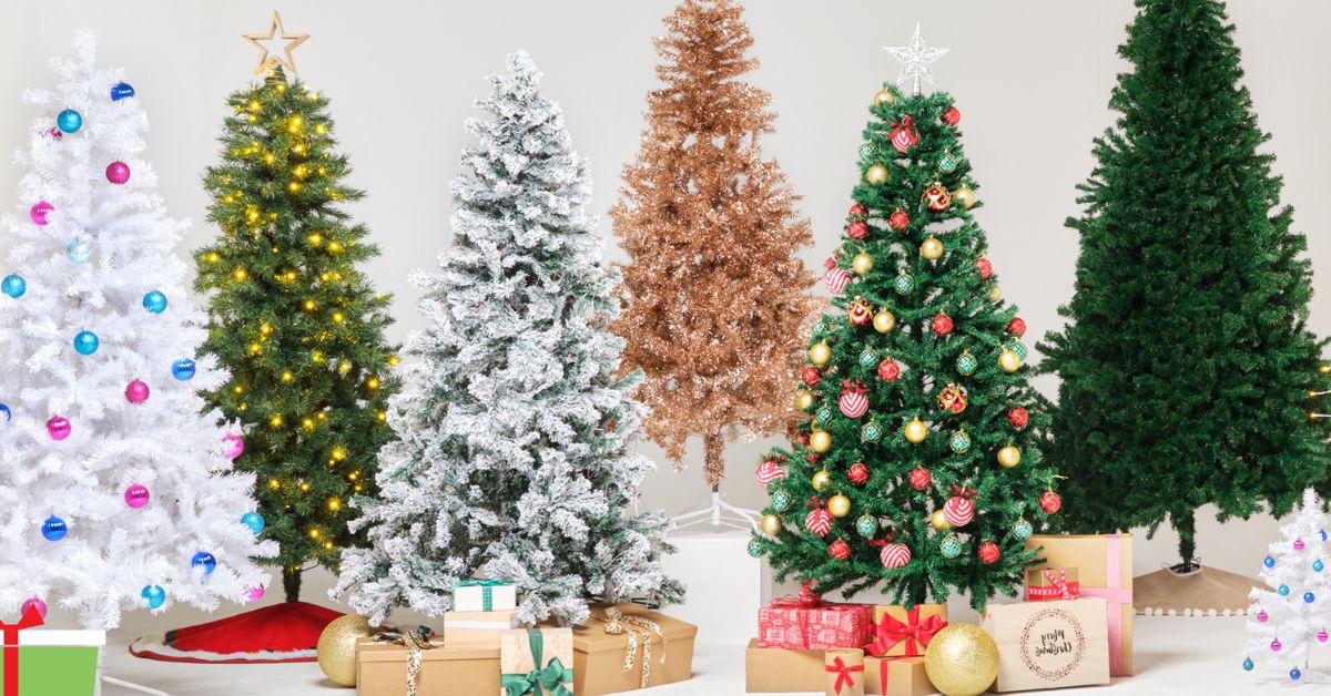 Spotlight - DIY Christmas Tree and Christmas Decorations Galore