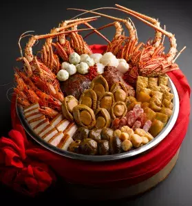 Chinese New Year 2022: Reunion Dinners and Yu Sheng Delivery in Singapore