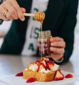 Manuka to Wildflower: Top Honey Brands in Singapore for the Ultimate in Taste and Wellness