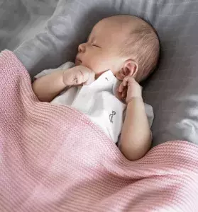 Shop the best baby clothing, baby essentials and baby bedding brands in Singapore with this roundup
