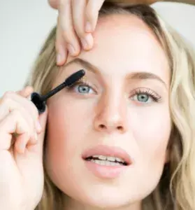  Best Tubing Mascaras That Come Off Easy and Won’t Leave You With Panda Eyes