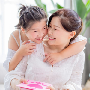 mother's day gift singapore 2024