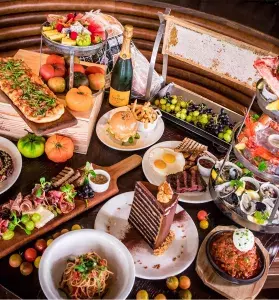 LAVO Brunch at Marina Bay Sands