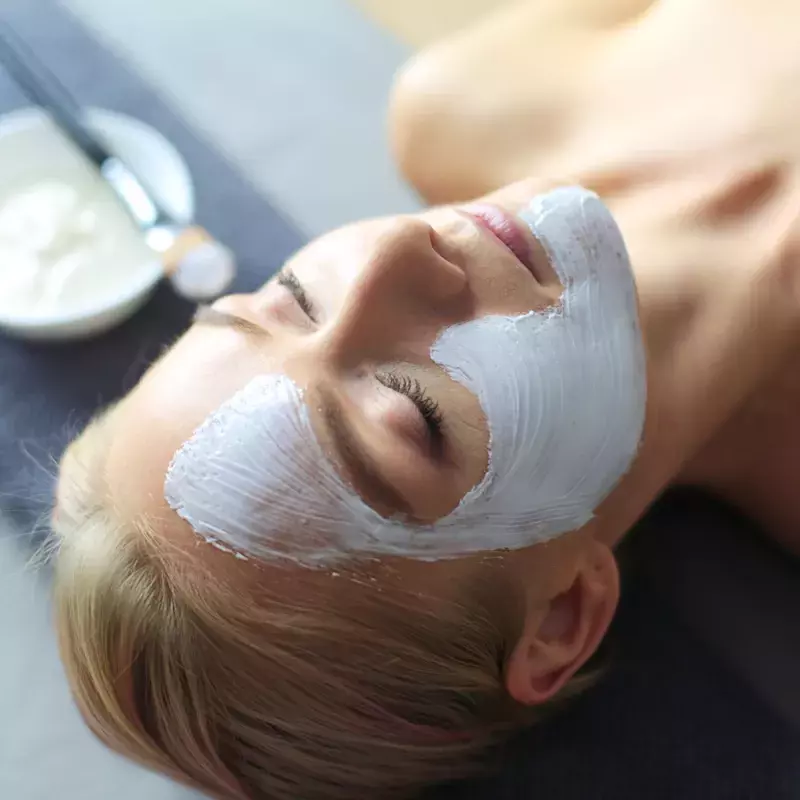 6 Game Changing Facials in Singapore to Up Your Skincare Regime