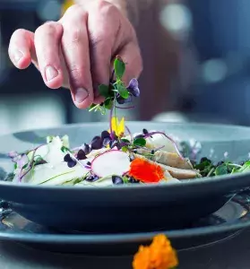 8 Award-Winning Restaurants to Try in Singapore - Thumbnail