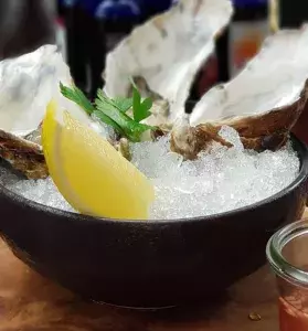Gourmet Pit Stop at Grand Hyatt Singapore this F1 - Thumb