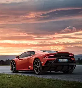 Lamborghini Huracān Evo Launches in India for Rs 3.73 Core - Thumb